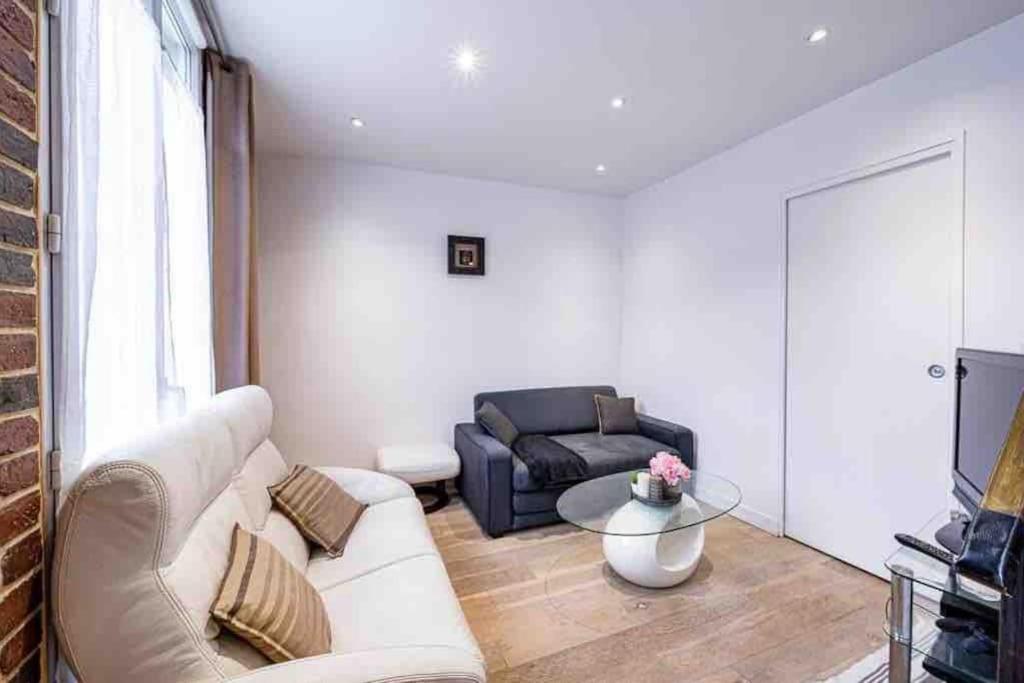 Duplex 45M2 -Zac L'Oreal - Palais De Justice Paris Клиши Экстерьер фото